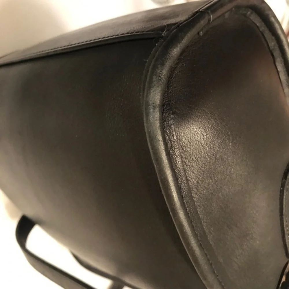 Coach vintage black Sullivan bag 9910 leather messenger bag